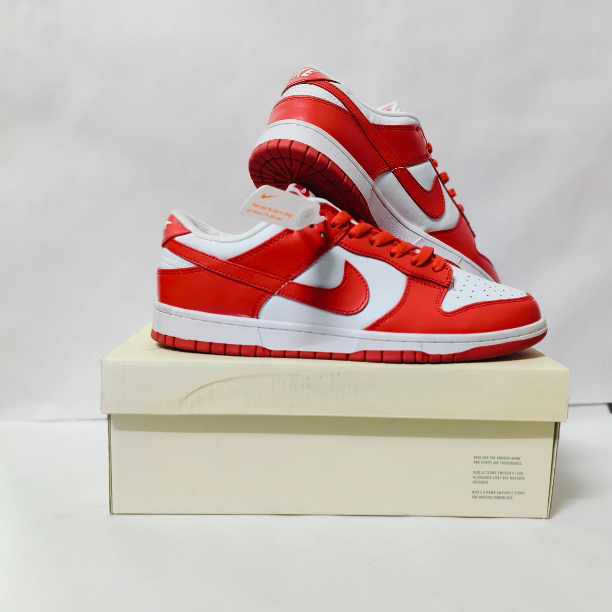 Dunk low retro university red men's sneakers